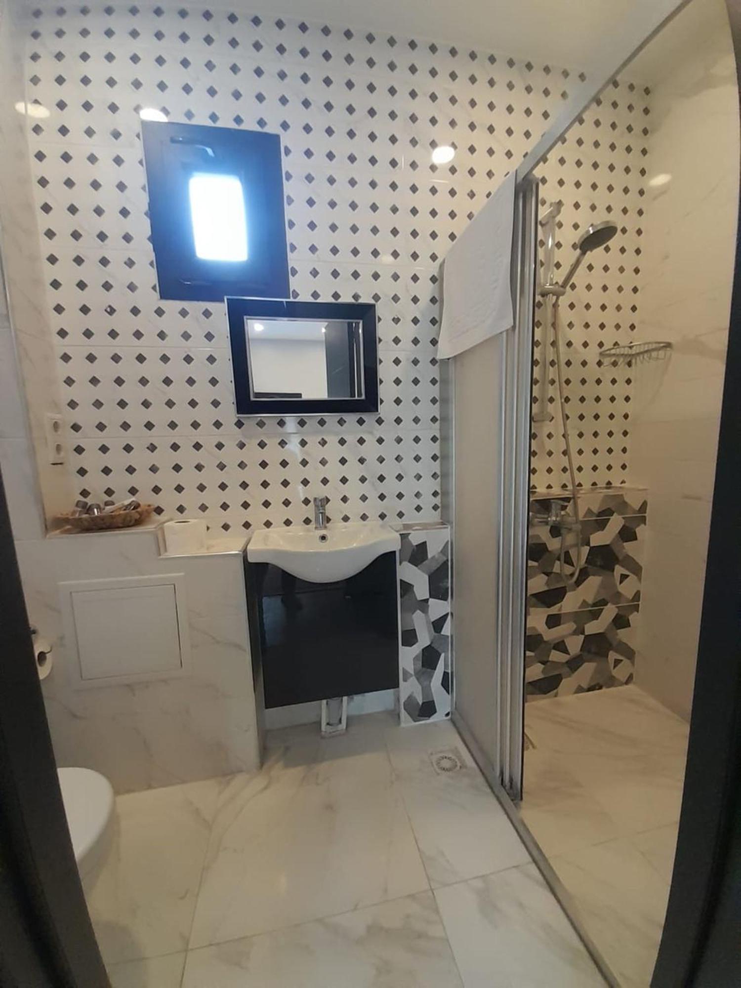Galata Nazapart Aparthotel Estambul Exterior foto